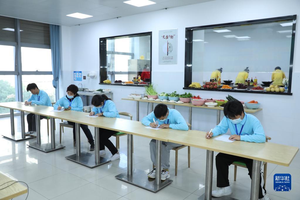 江西南昌 康养服务业技能比拼展风采